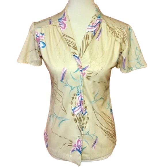 Authentic Original Vintage Style Tops - Vintage 70s tan op art feminine button down shirt